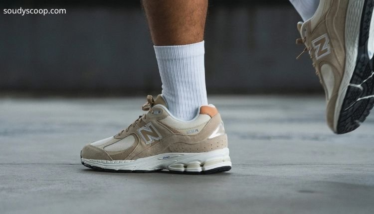 Top 10 New Balance Sneakers for 2025: Complete Review and Buying Guide 4 New Balance 2002R