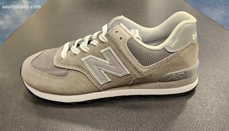 The Ultimate New Balance Buyer’s Guide 2025: Best Models for Beginners 4 The New Balance 574