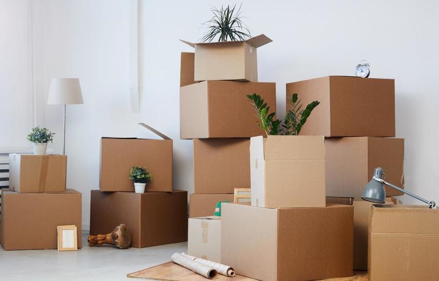 كراتين للبيع بالنزهة 