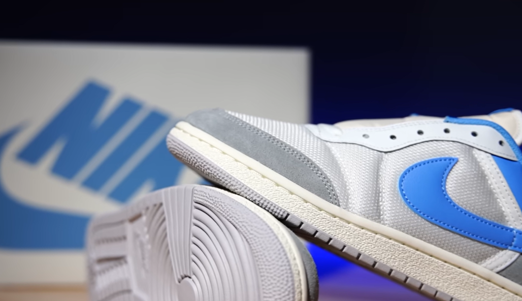 Air Jordan Skyline Low