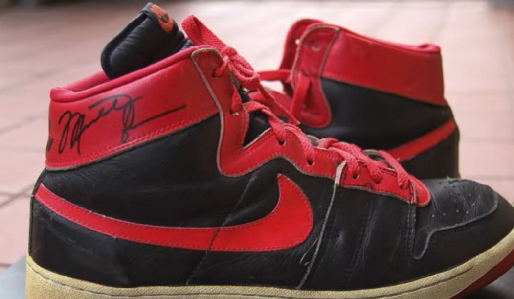 Air Jordan 1 Low OG Bred Review